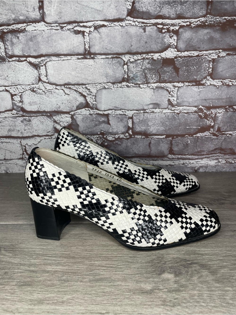 VTG Martine By V. Jean Paul Barriol Black White Leather Woven Pumps women sz 9.5